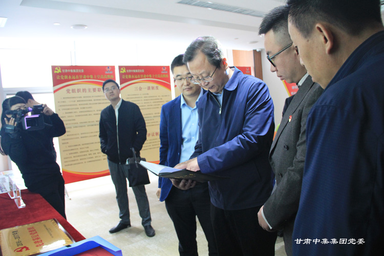 �m����ί��ί����..