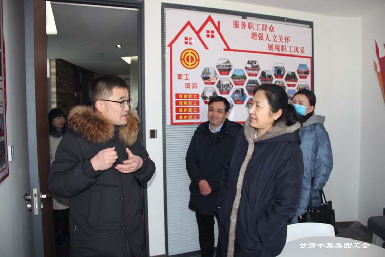 �T���L��